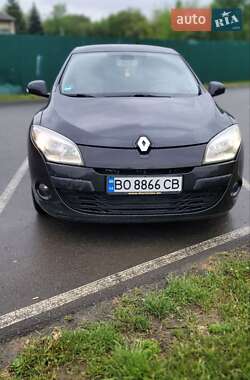 Хэтчбек Renault Megane 2009 в 