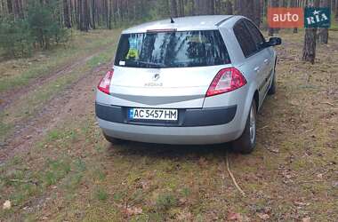 Хэтчбек Renault Megane 2003 в 