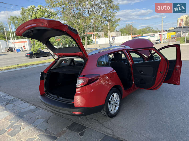 Универсал Renault Megane 2014 в Днепре