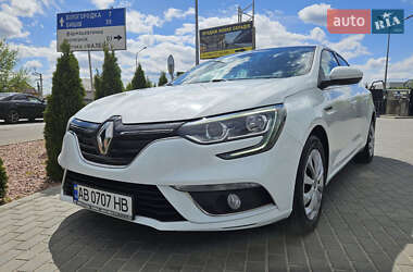Седан Renault Megane 2018 в Софіївській Борщагівці