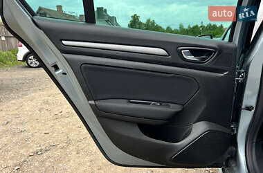 Универсал Renault Megane 2021 в 