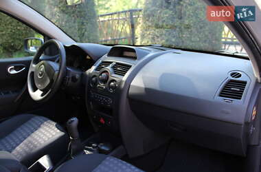 Седан Renault Megane 2007 в 