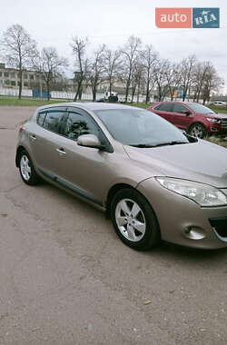 Хэтчбек Renault Megane 2010 в Чернигове