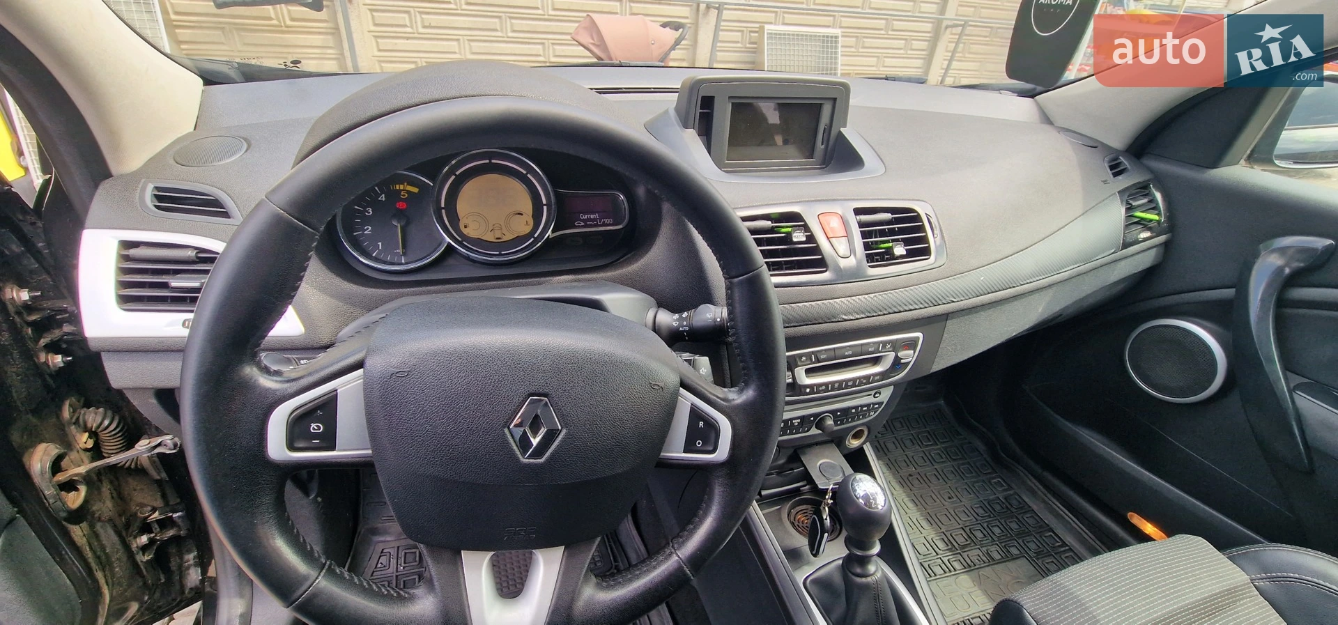 2010 Renault Megane - мініатюра 10