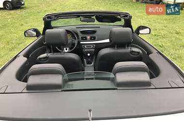 Кабриолет Renault Megane 2010 в 
