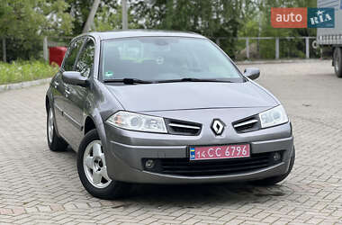 Хэтчбек Renault Megane 2008 в 