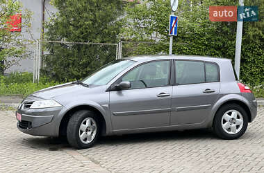 Хэтчбек Renault Megane 2008 в 