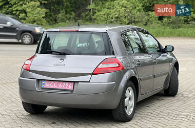 Хэтчбек Renault Megane 2008 в 
