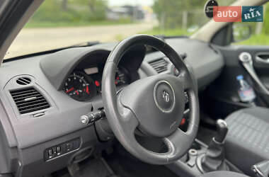 Хэтчбек Renault Megane 2008 в 
