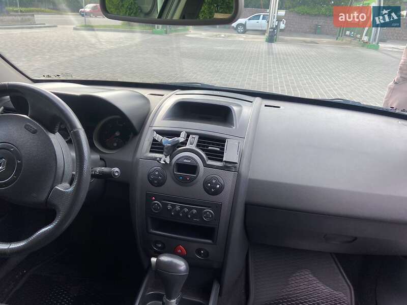 Седан Renault Megane 2004 в Кропивницькому