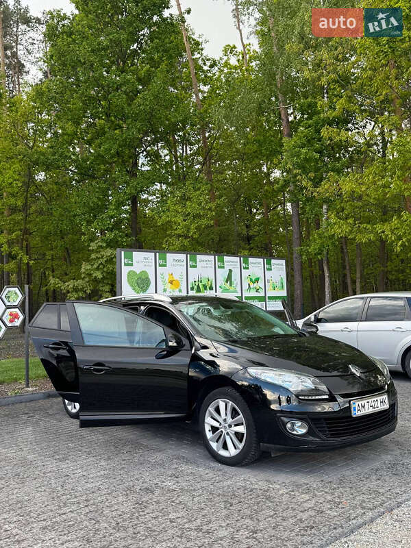 Универсал Renault Megane 2012 в Житомире фото 24 Универсал Renault Megane 2012 в Житомире