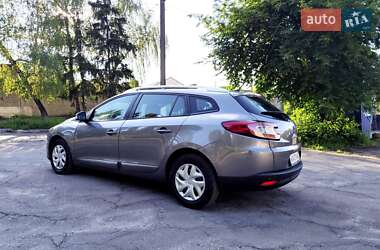 Универсал Renault Megane 2014 в 