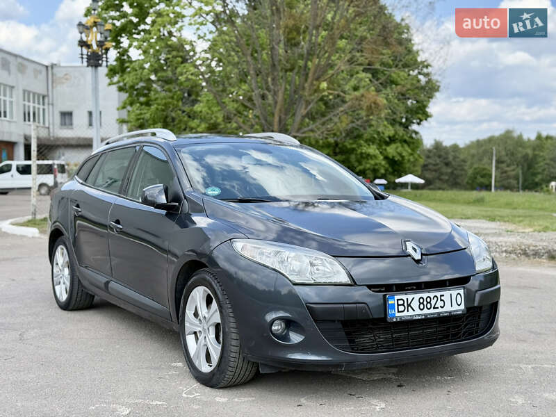 Универсал Renault Megane 2011 в 