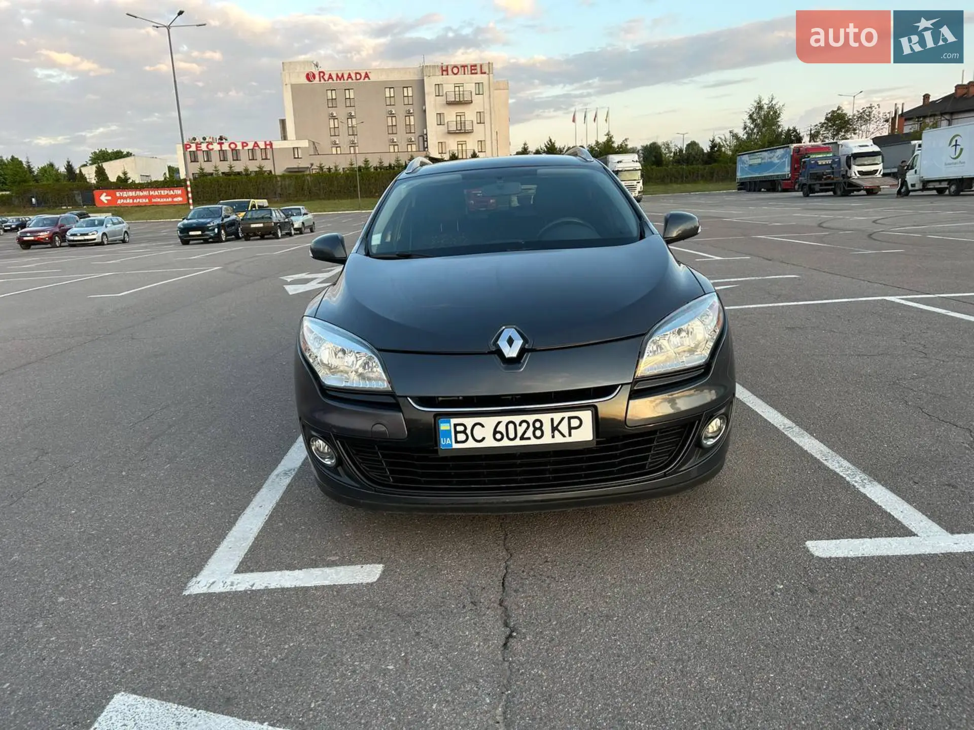 2013 Renault Megane - мініатюра 9