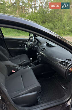 Хетчбек Renault Megane 2013 в 