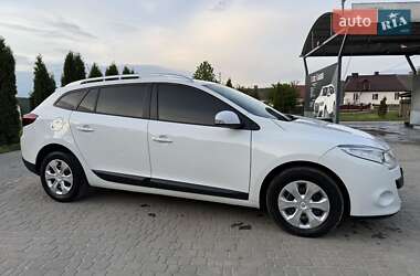 Универсал Renault Megane 2010 в 