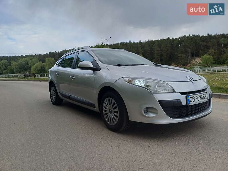 Универсал Renault Megane 2011 в Чернигове