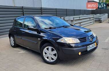 Хетчбек Renault Megane 2006 в 