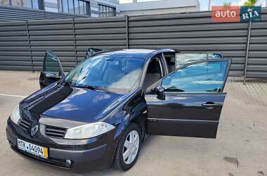 Хетчбек Renault Megane 2006 в 