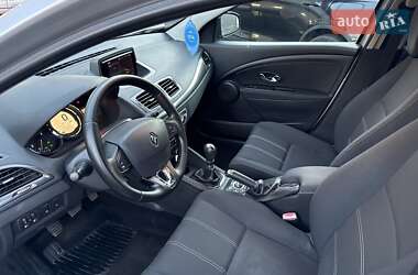 Хэтчбек Renault Megane 2014 в 