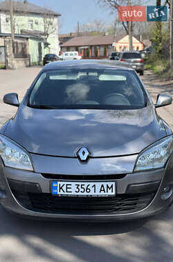 Хетчбек Renault Megane 2010 в Кам'янському