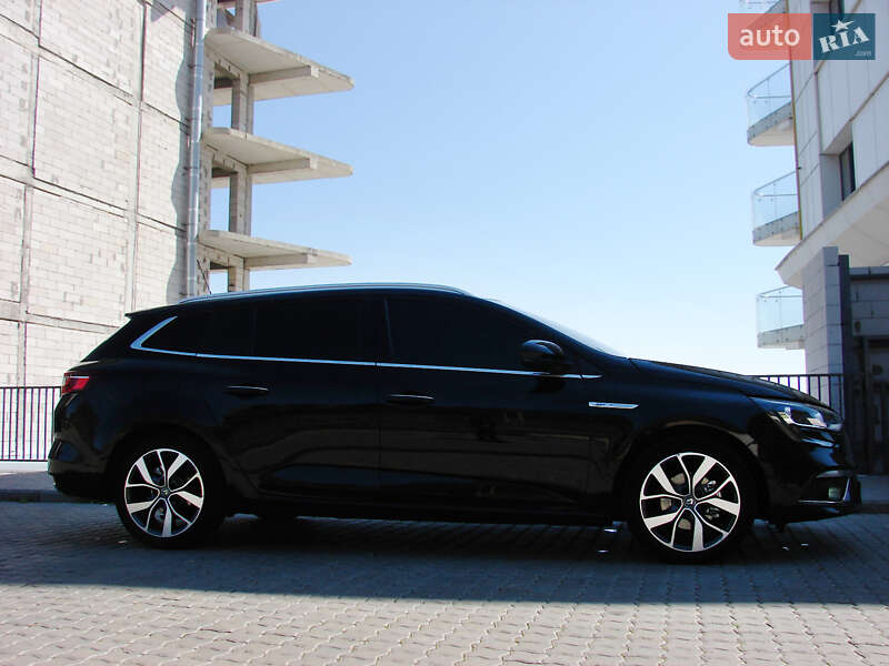 Универсал Renault Megane 2016 в 
