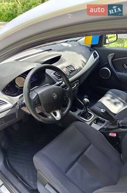 Универсал Renault Megane 2010 в 