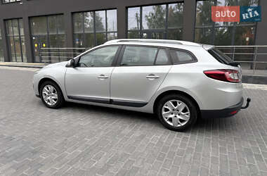 Универсал Renault Megane 2012 в 