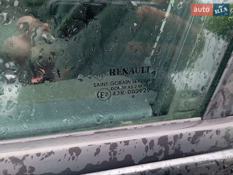 Хетчбек Renault Megane 2004 в Черкасах