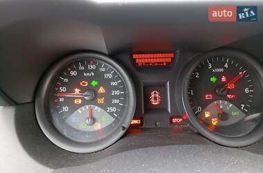 Хэтчбек Renault Megane 2004 в 