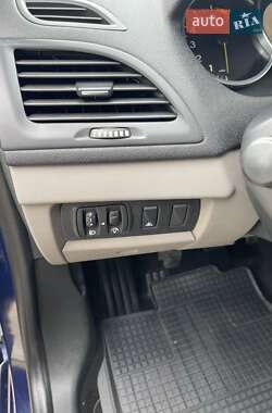 Универсал Renault Megane 2012 в 
