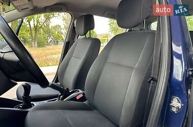 Хетчбек Renault Megane 2010 в 