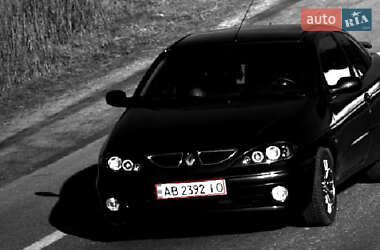 Купе Renault Megane 2000 в Городке