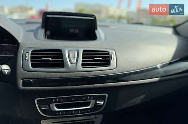 Хэтчбек Renault Megane 2014 в 