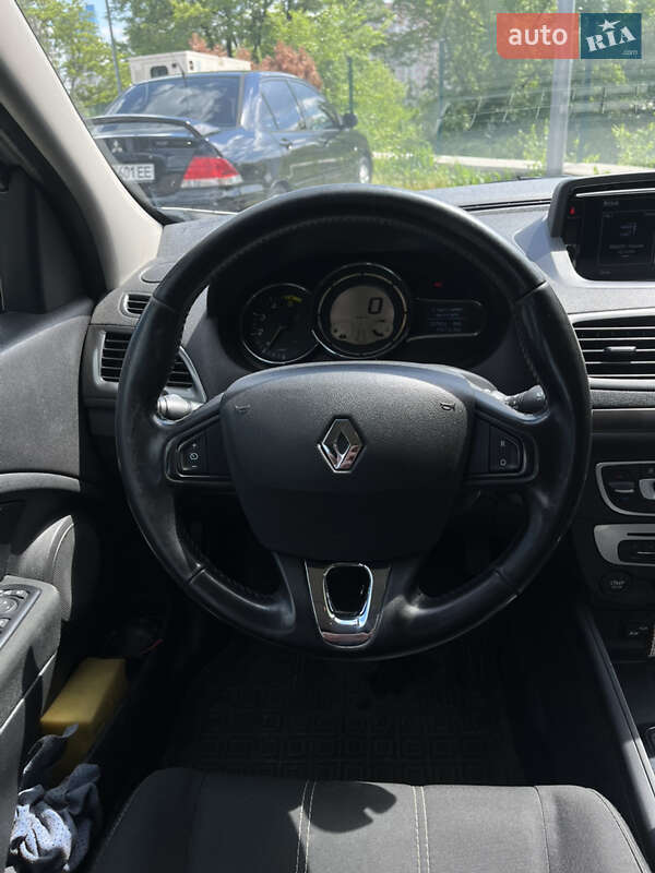 Универсал Renault Megane 2014 в Киеве