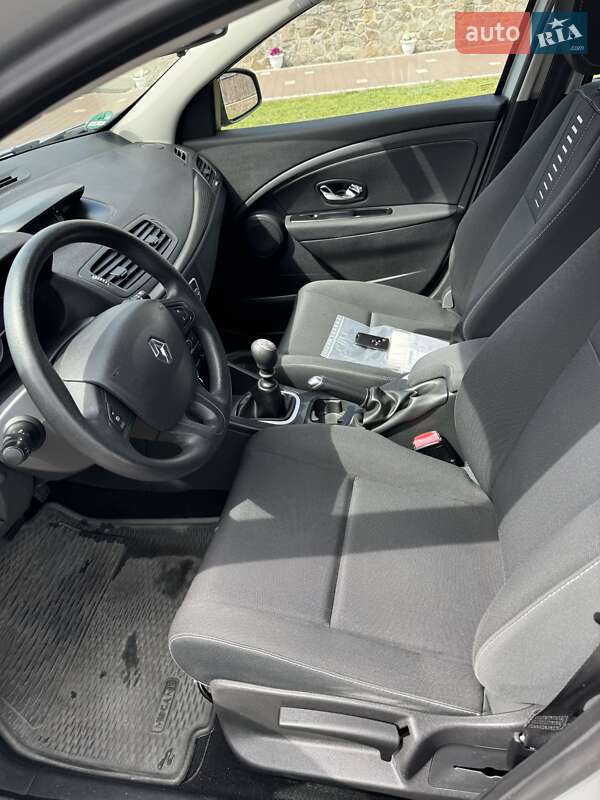 Універсал Renault Megane 2012 в Сарнах