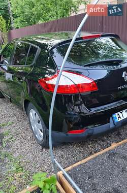 Хетчбек Renault Megane 2013 в 