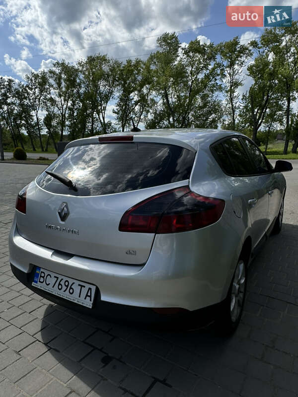 Хетчбек Renault Megane 2010 в Самборі фото 5 Хетчбек Renault Megane 2010 в Самборі