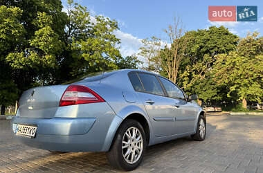 Седан Renault Megane 2008 в 