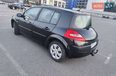 Хэтчбек Renault Megane 2008 в 