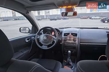 Хэтчбек Renault Megane 2008 в 