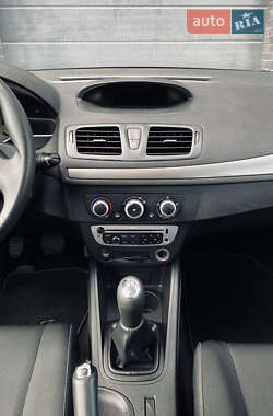 Универсал Renault Megane 2012 в 