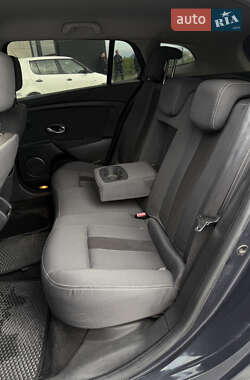 Универсал Renault Megane 2010 в 