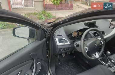 Универсал Renault Megane 2011 в 