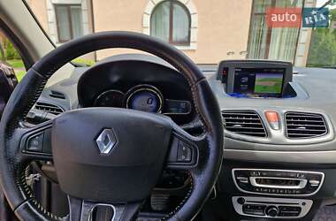 Хэтчбек Renault Megane 2015 в 