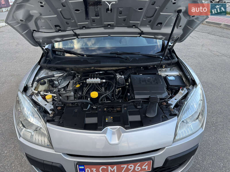 Хетчбек Renault Megane 2010 в Кропивницькому