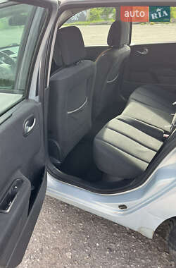 Универсал Renault Megane 2004 в 