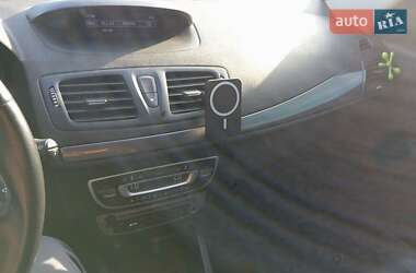 Универсал Renault Megane 2015 в 
