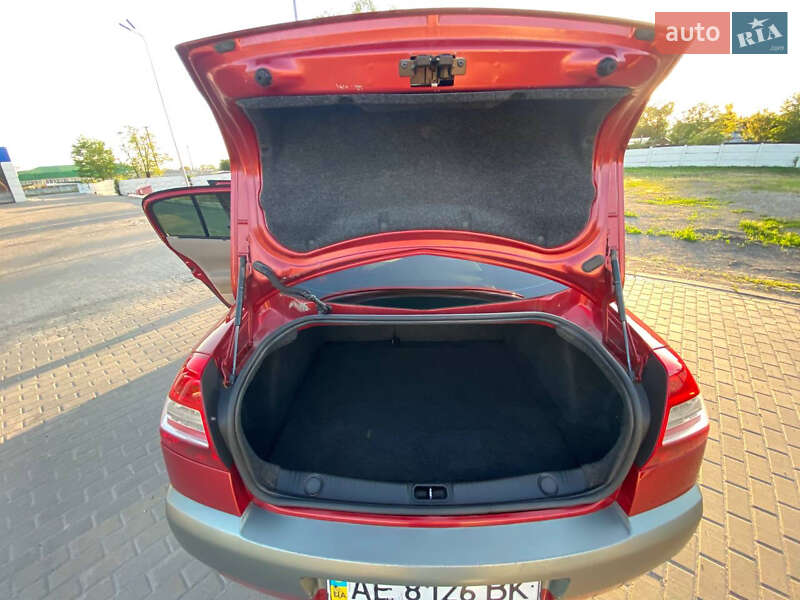 Седан Renault Megane 2006 в Дніпрі