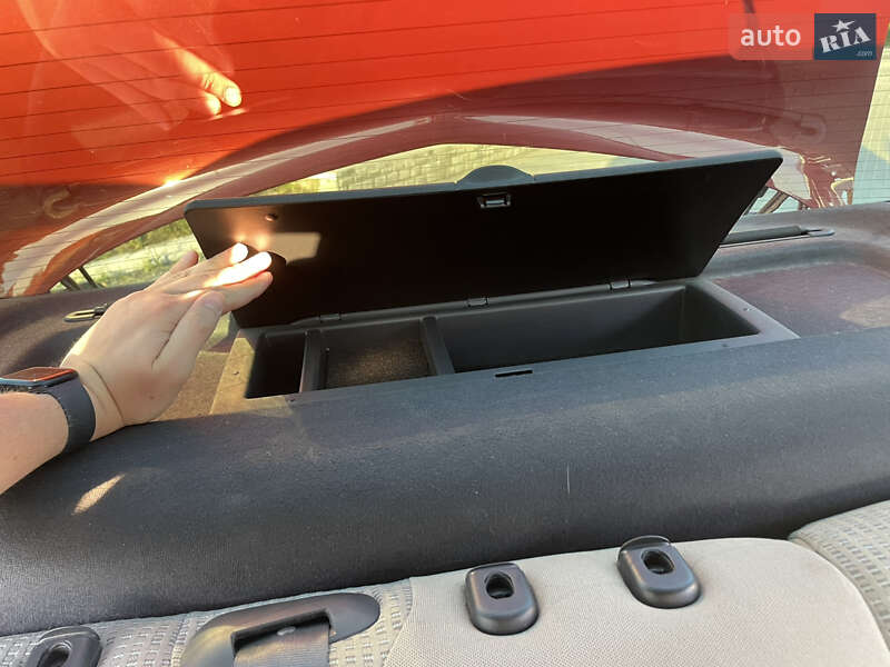 Седан Renault Megane 2006 в Дніпрі